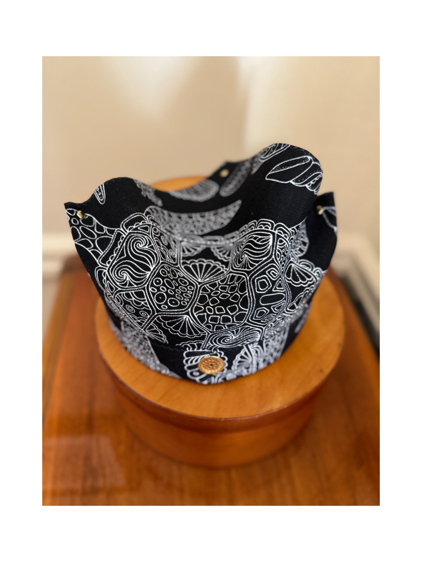 The Skipper Scarf in Midnight At The Oasis