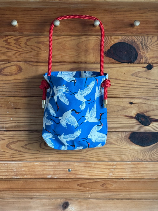 The Shrimpy Bag in Dancing Cranes (Blue)