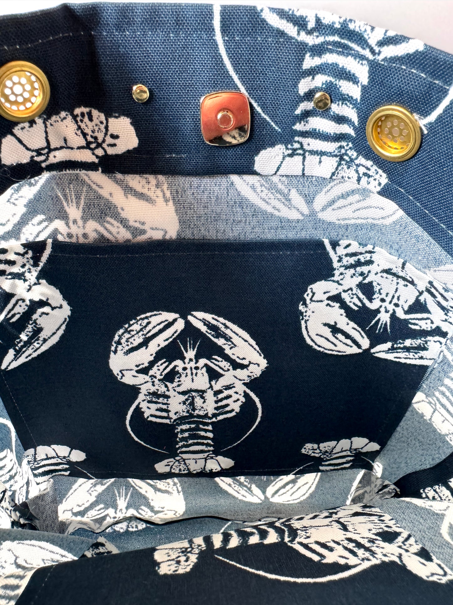 The Shrimpy Bag in Lobster Party
