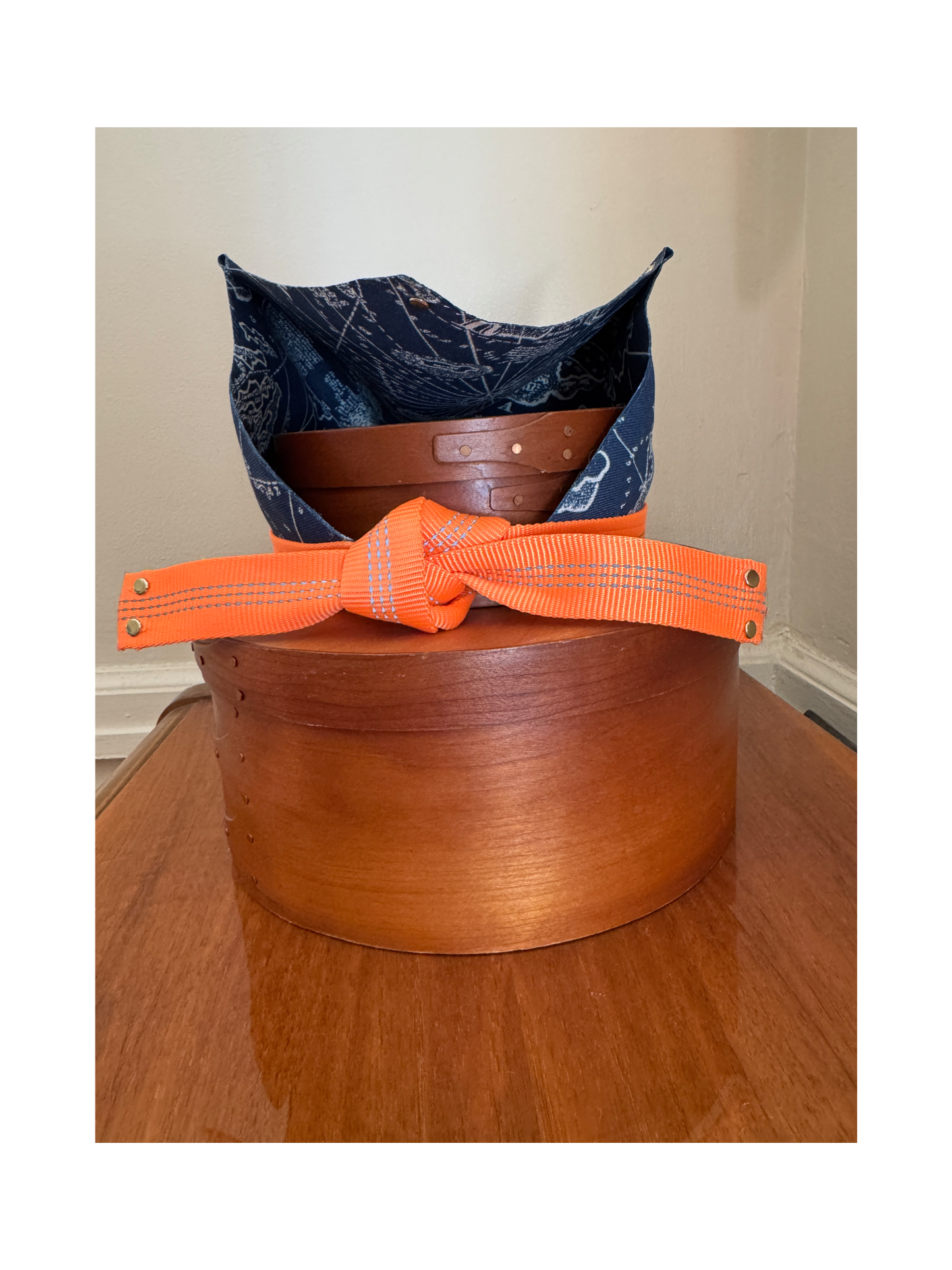The Skipper Scarf in South Seas (Adult)