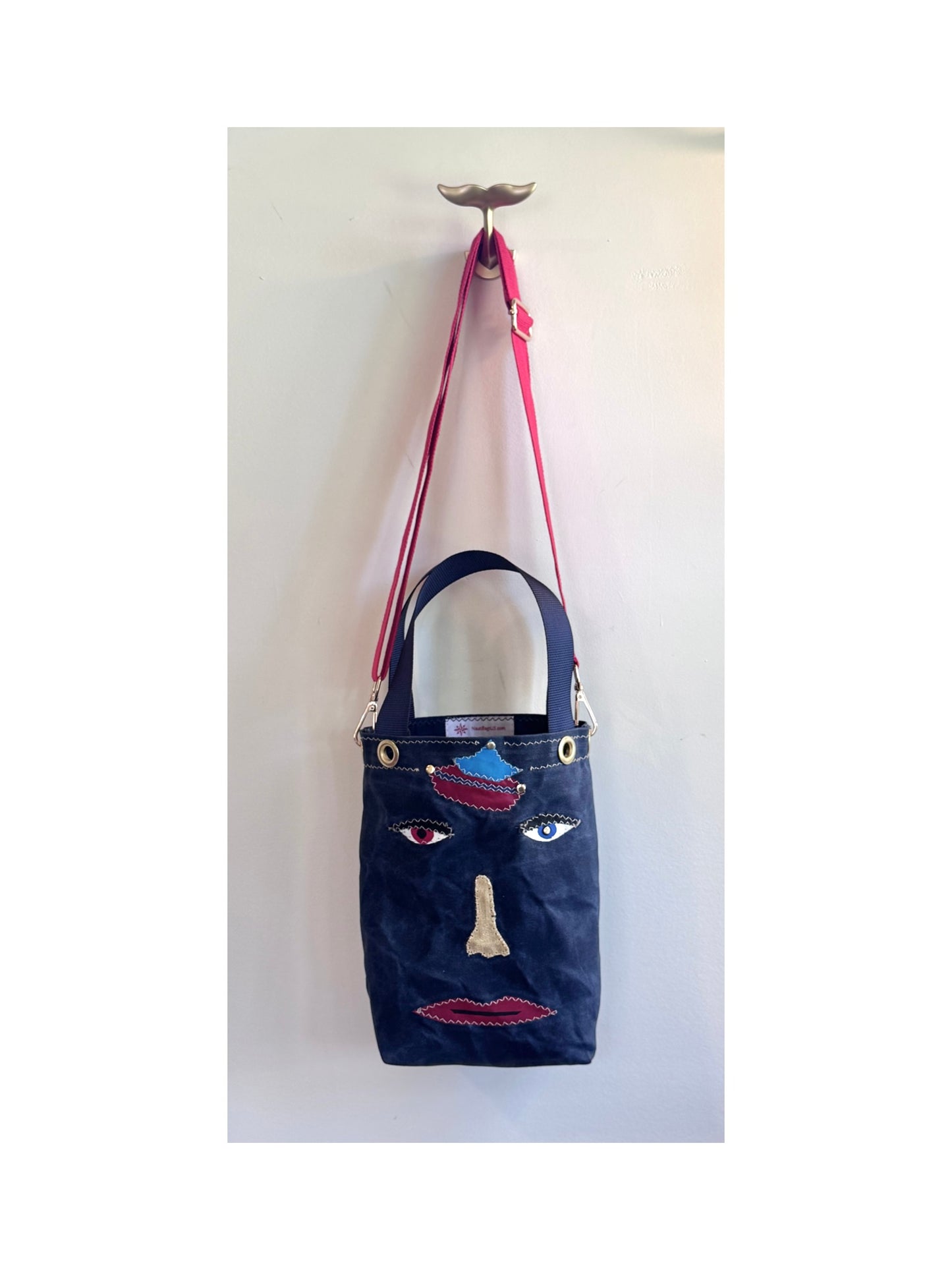 SKIPPER-ELLI Face Bag on Navy Waxed Cotton