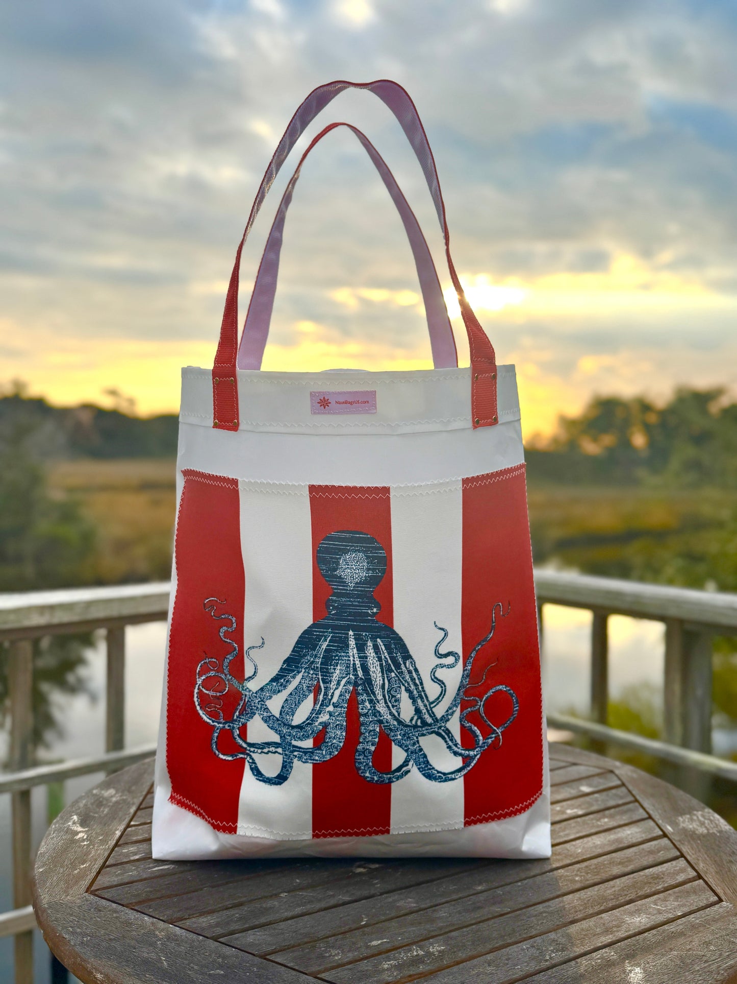 The Americana Carryall