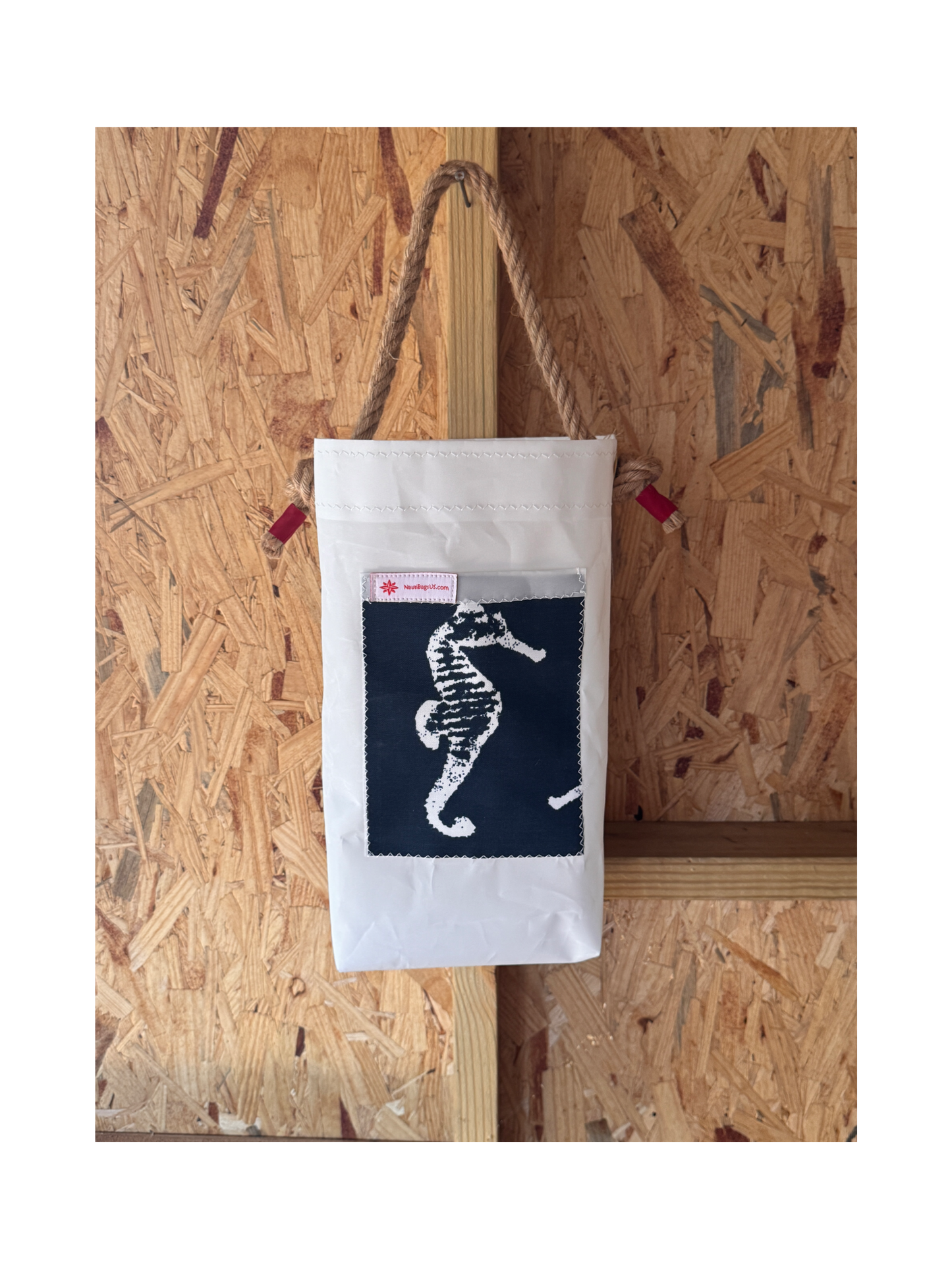 The Buoy Bucket - Seahorse