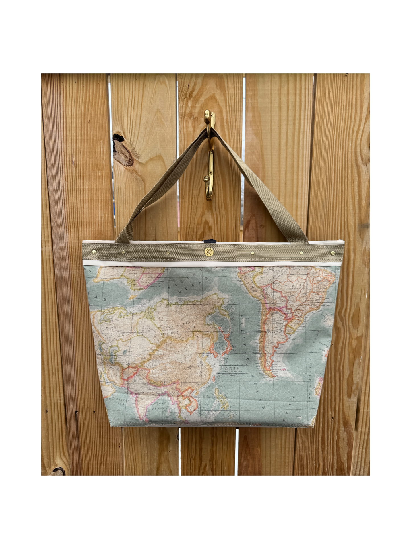 The Classic Tote (Vintage Maps)