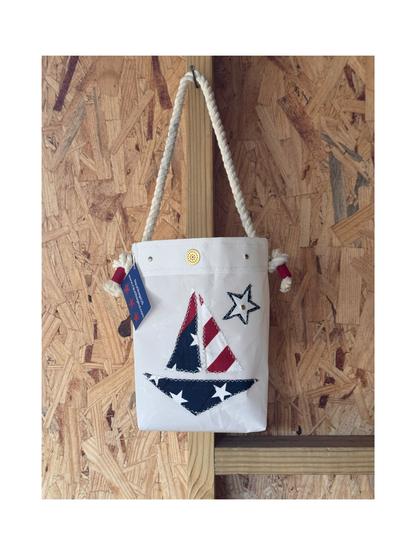 The Shrimpy - All American Sailboat