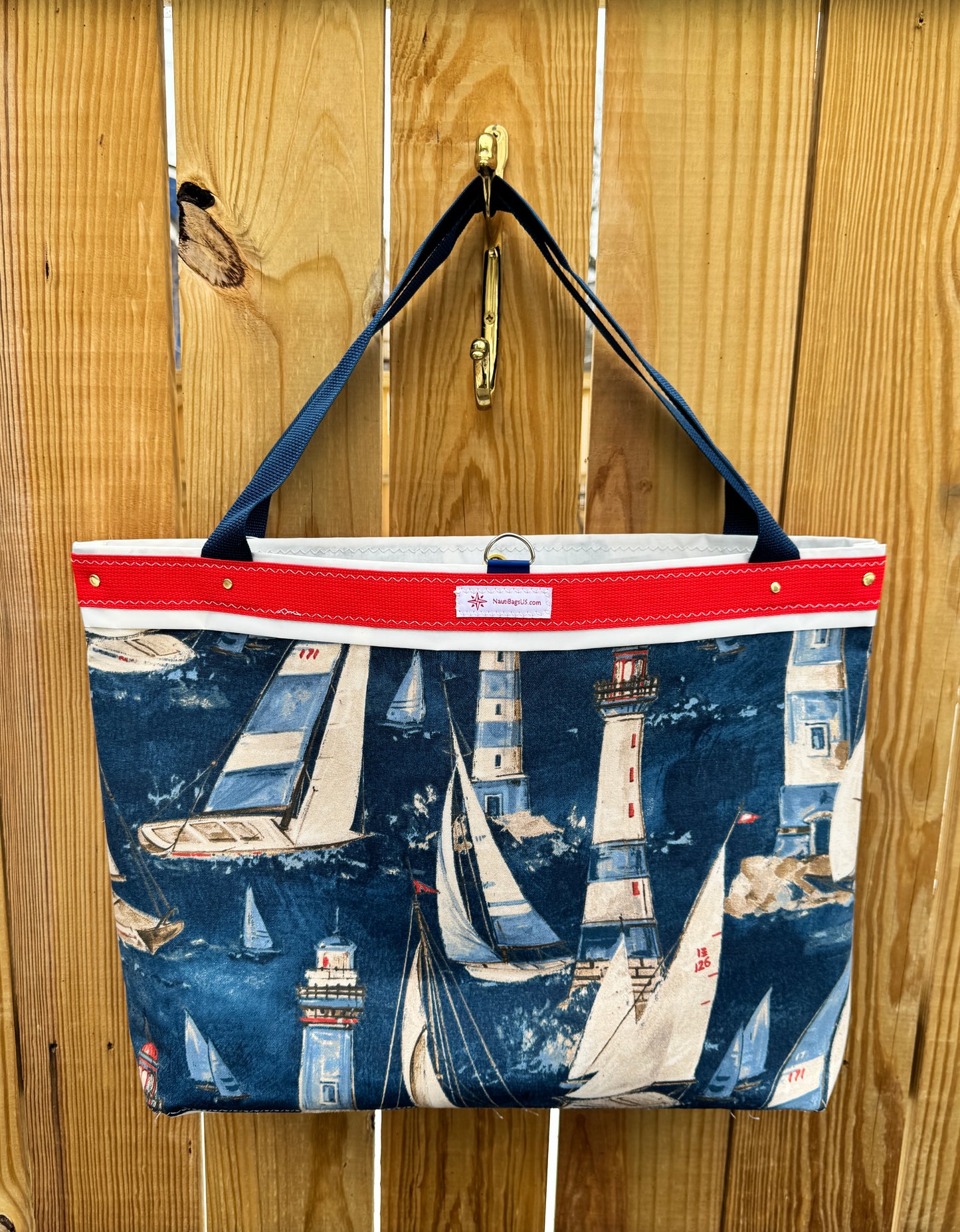 The Classic Tote for Beach and Boat (Sail Away)