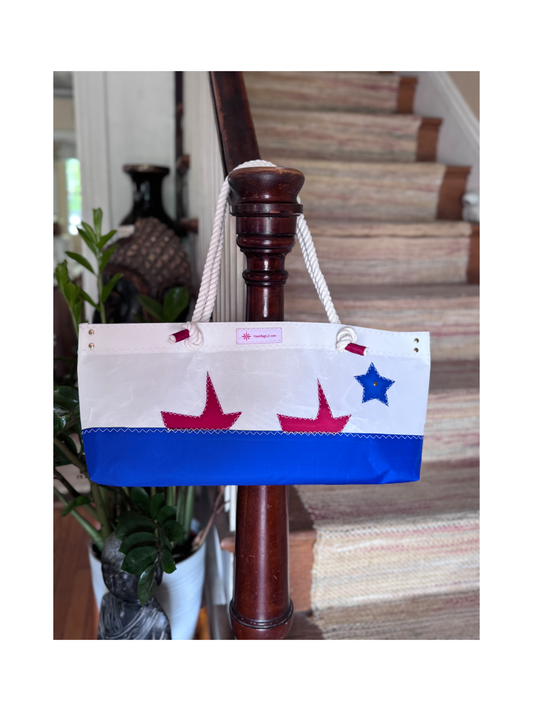 SAIL Petite Shoulder Bag