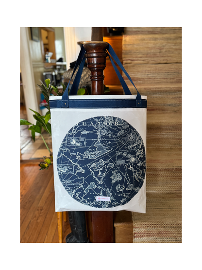 The Porthole Carryall