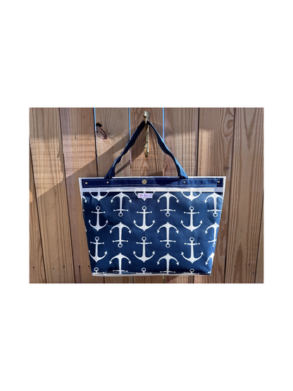 The Classic Tote (Anchors Away)