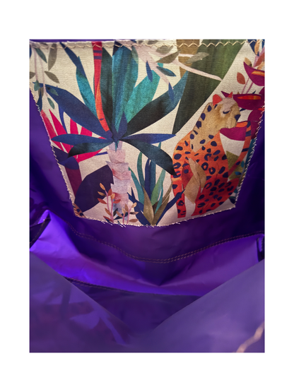 The Classic Tote  (Cool Cats)