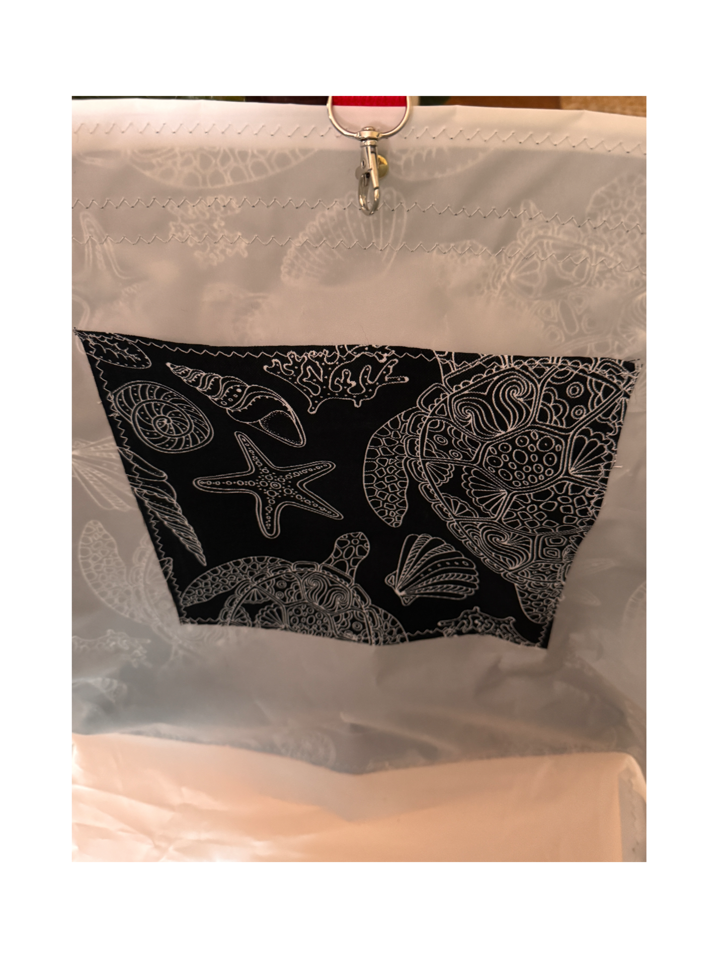The Classic Tote  (Turtle Life)