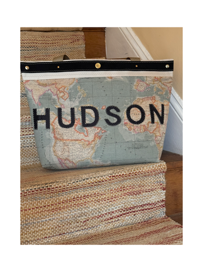 The Classic Tote - Hudson The Explorer