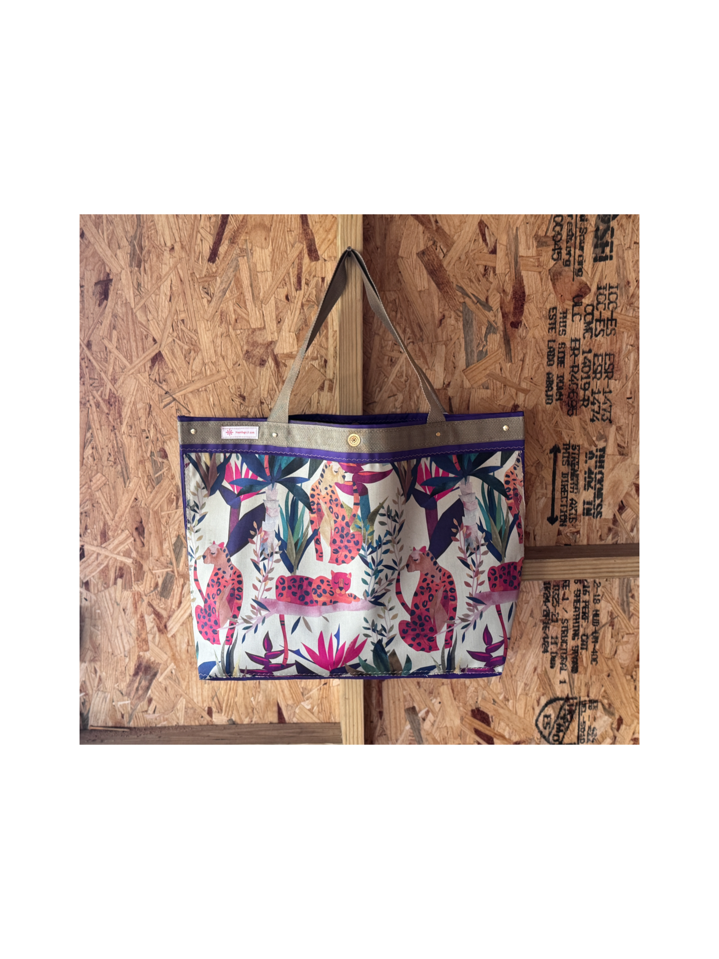 The Classic Tote  (Cool Cats)